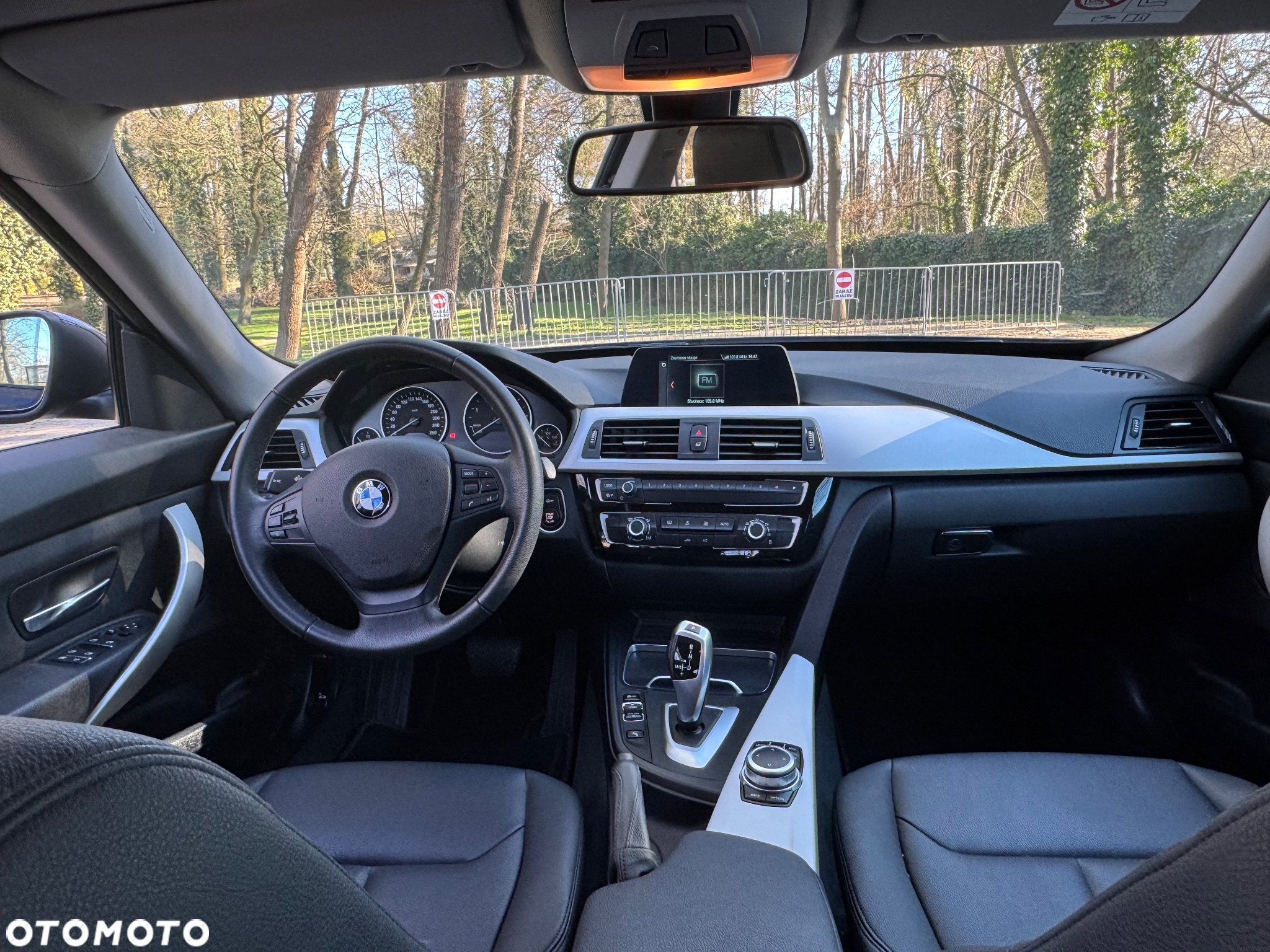 BMW 3GT 318d GT - 12