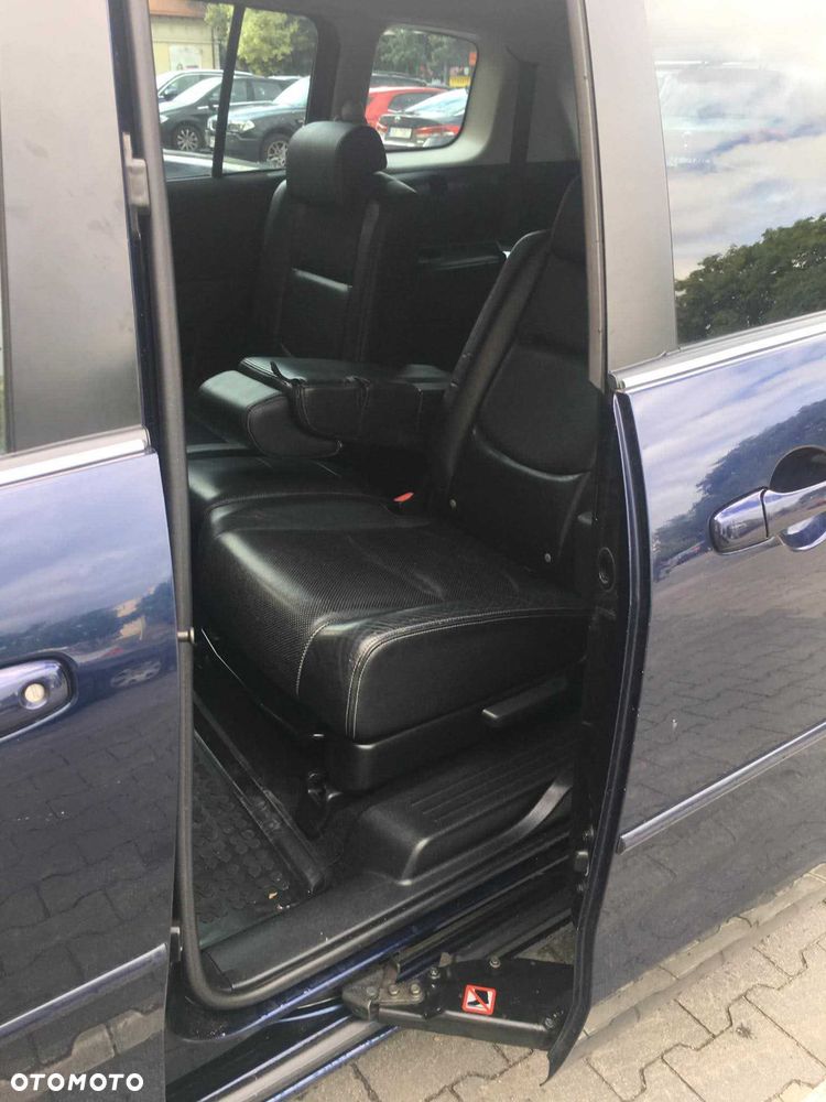 Mazda 5 - 4