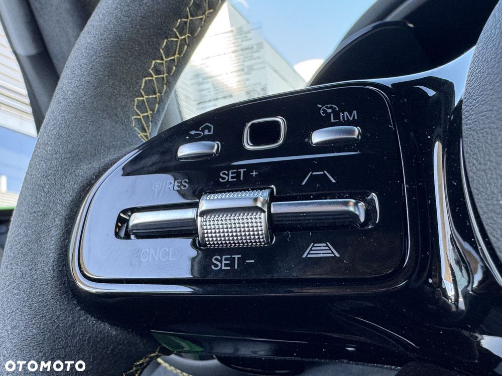 Mercedes-Benz AMG GT - 22