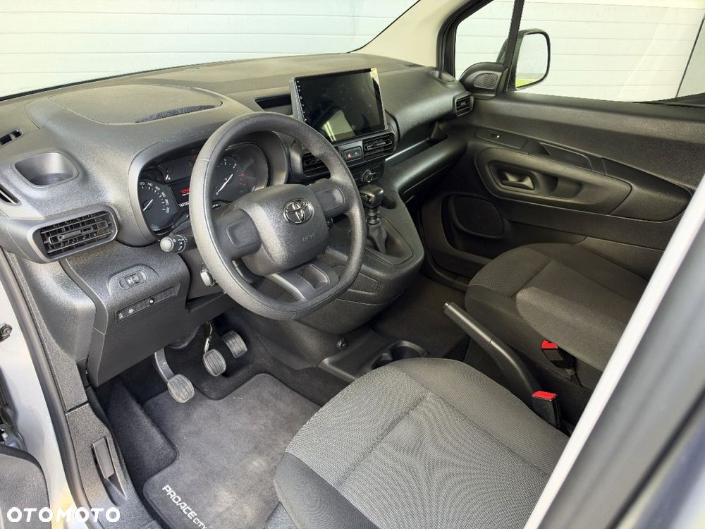 Toyota Proace City Verso 1.5 D-4D Business - 17