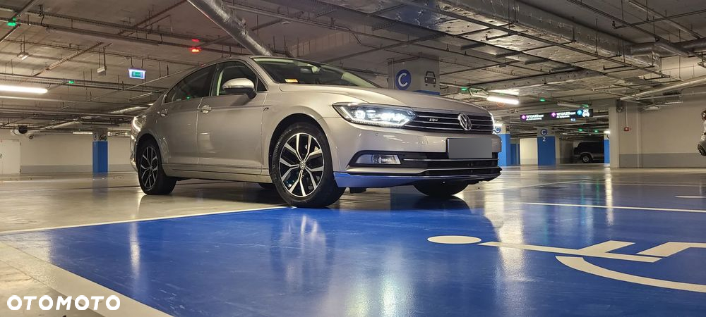 Volkswagen Passat 2.0 TDI BMT Highline - 9