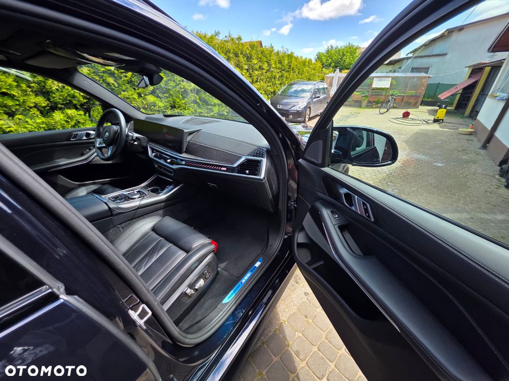 BMW X5 M M60i mHEV sport - 13