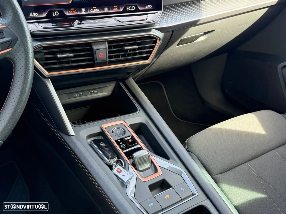 Cupra Formentor 1.5 e-Hybrid DSG - 13