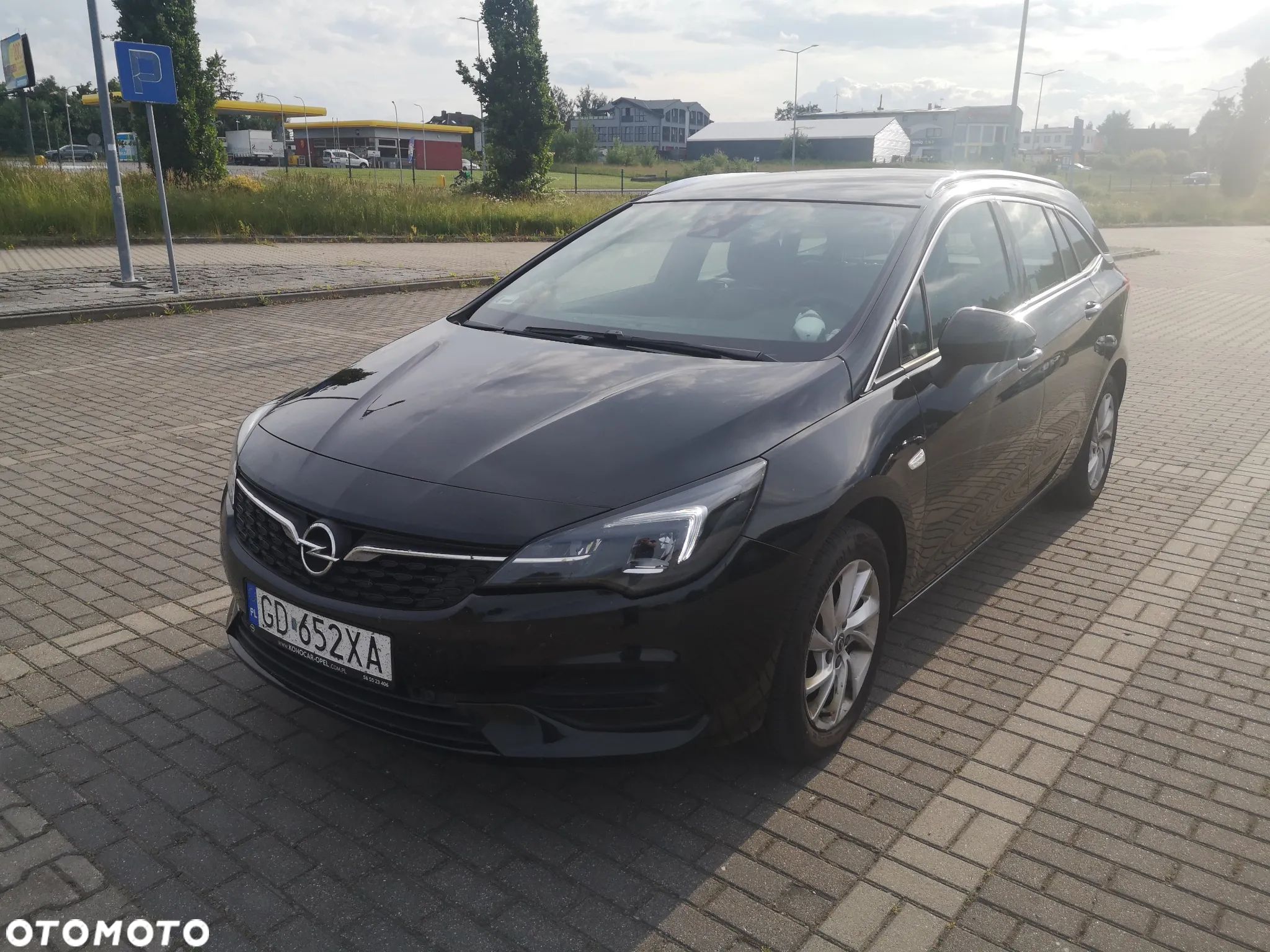 Opel Astra V 1.2 T Elegance S&S - 1