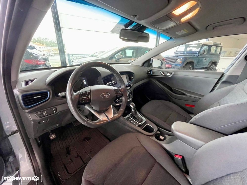 Hyundai Ioniq 1.6 GDI HEV Hybrid Tech - 9
