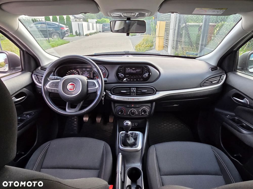 Fiat Tipo 1.4 16v Easy - 21