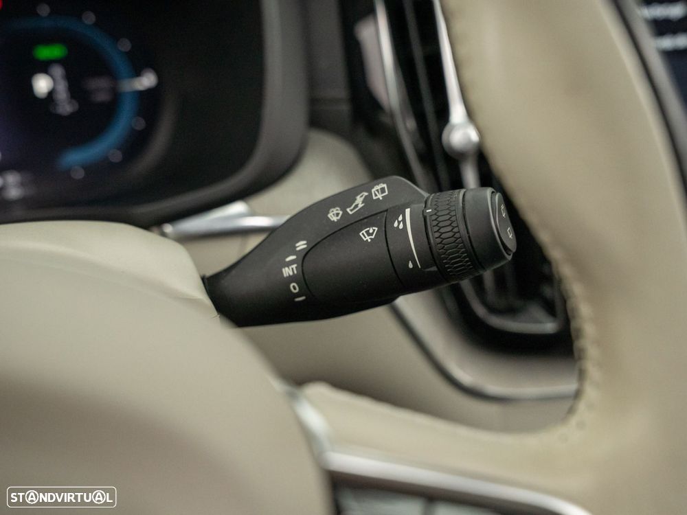 Volvo XC 60 2.0 T8 PHEV Ultimate Bright AWD - 28