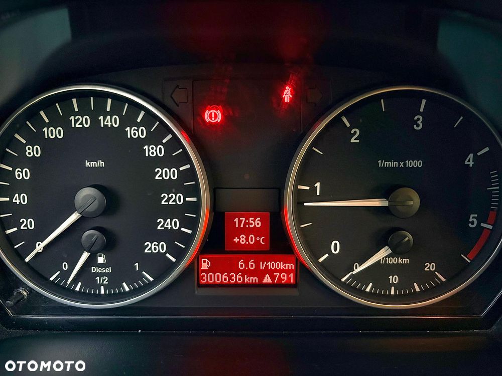 BMW Seria 3 318d - 7