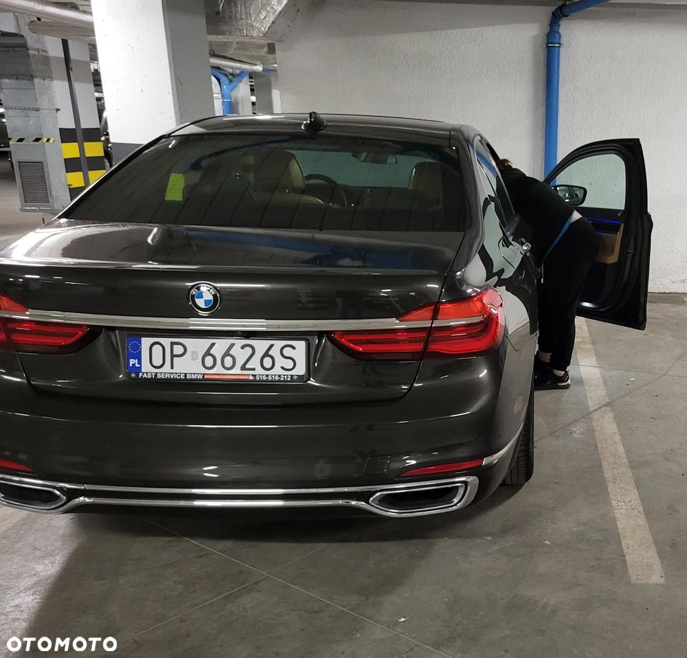 BMW Seria 7 730d xDrive - 10