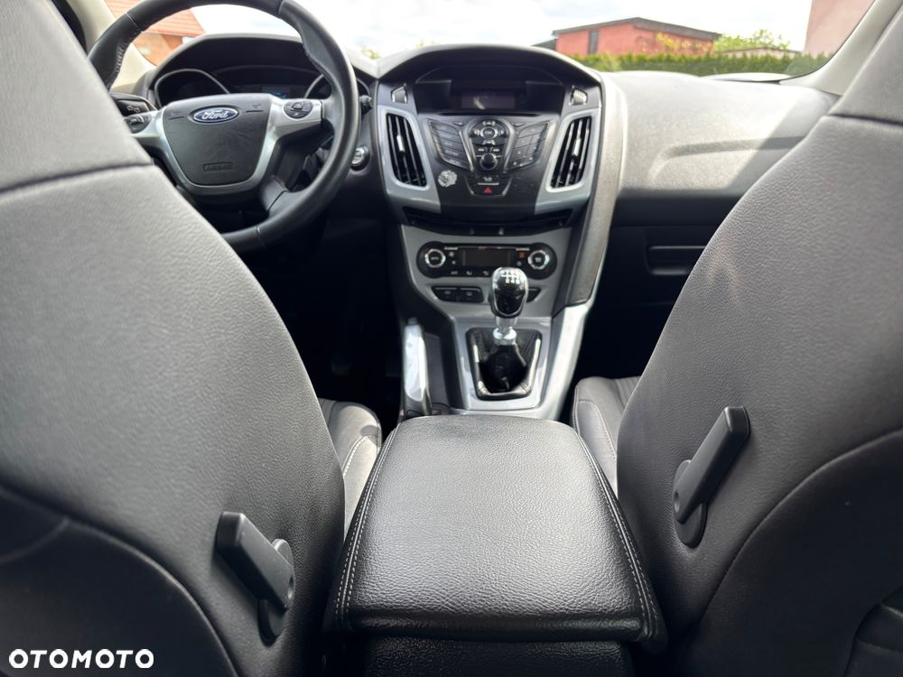 Ford Focus 1.6 TDCi DPF Start-Stopp-System Titanium - 21