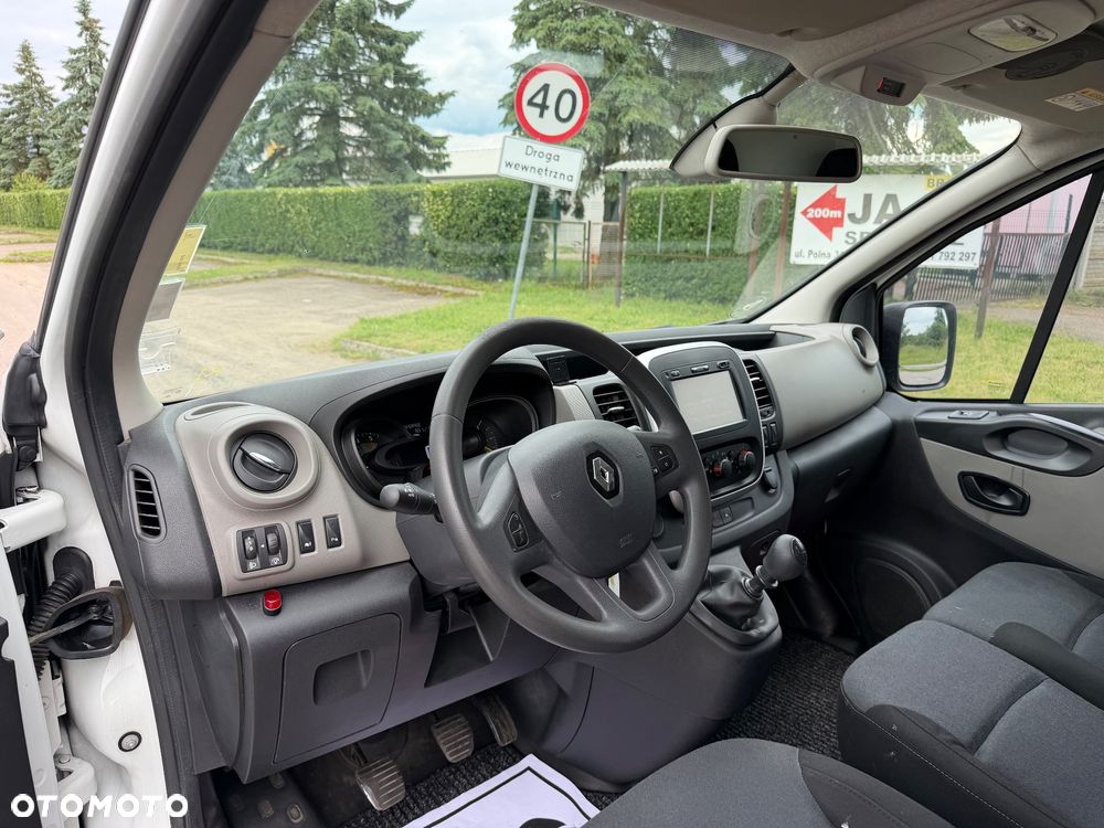 Renault Trafic - 13