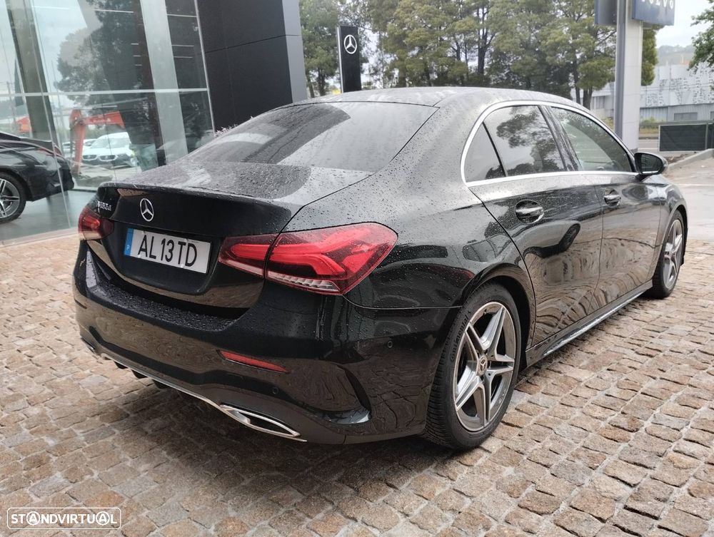 Mercedes-Benz A 180 Limousine d AMG Line - 8