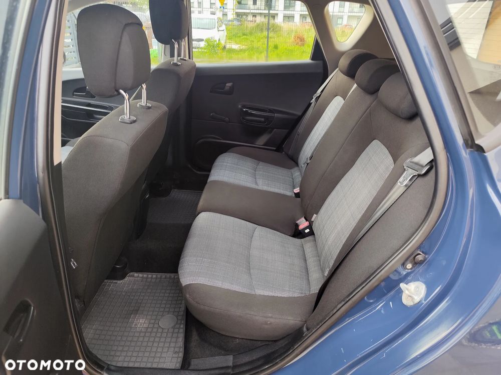 Kia Ceed 1.6 L - 18