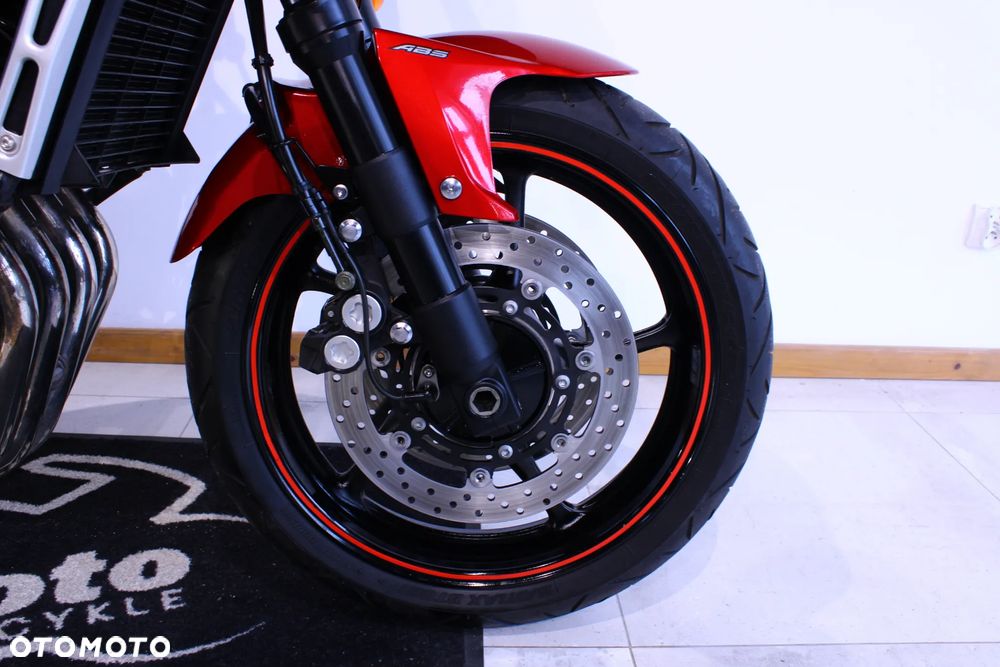 Yamaha FZ6 - 21