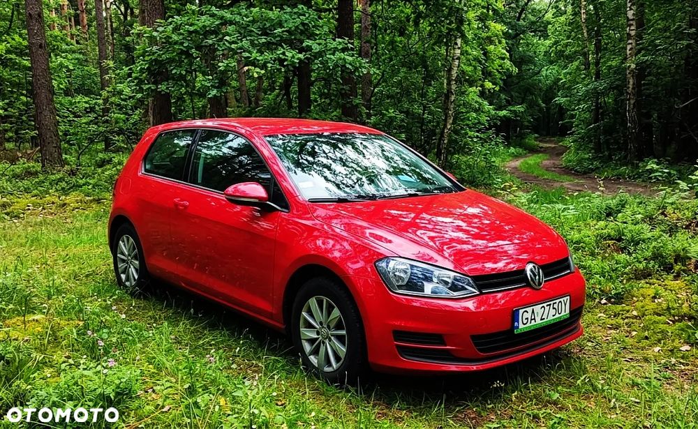 Volkswagen Golf - 1