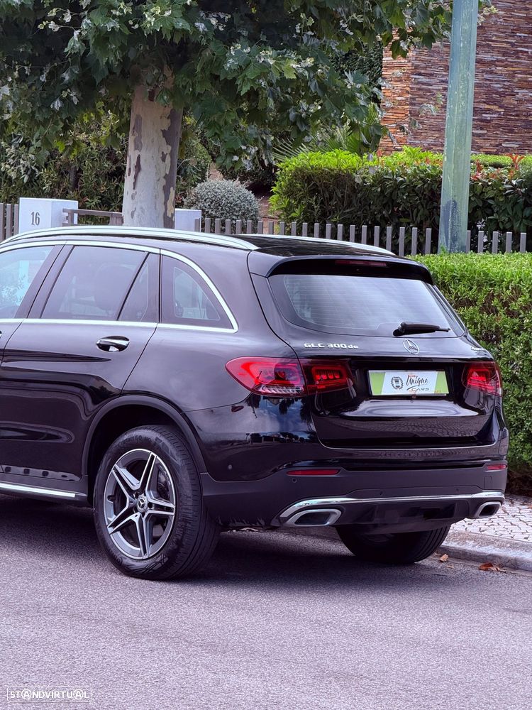 Mercedes-Benz GLC 300 de 4Matic 9G-TRONIC AMG Line - 26