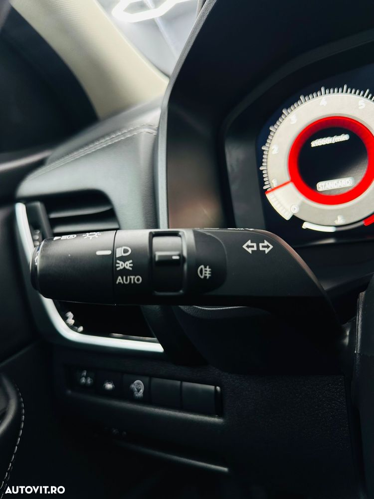 Nissan Qashqai 1.3 DIG-T MHEV Tekna - 30