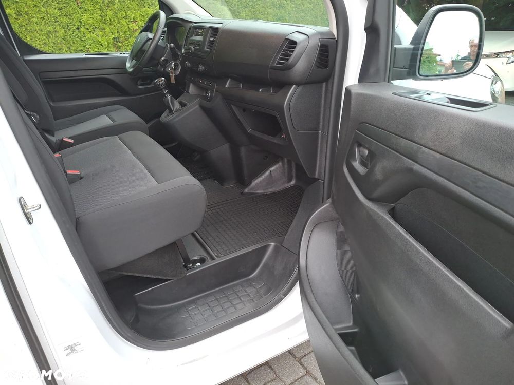 Peugeot Expert  1.5 HDi 120 KM Salon PL - 23