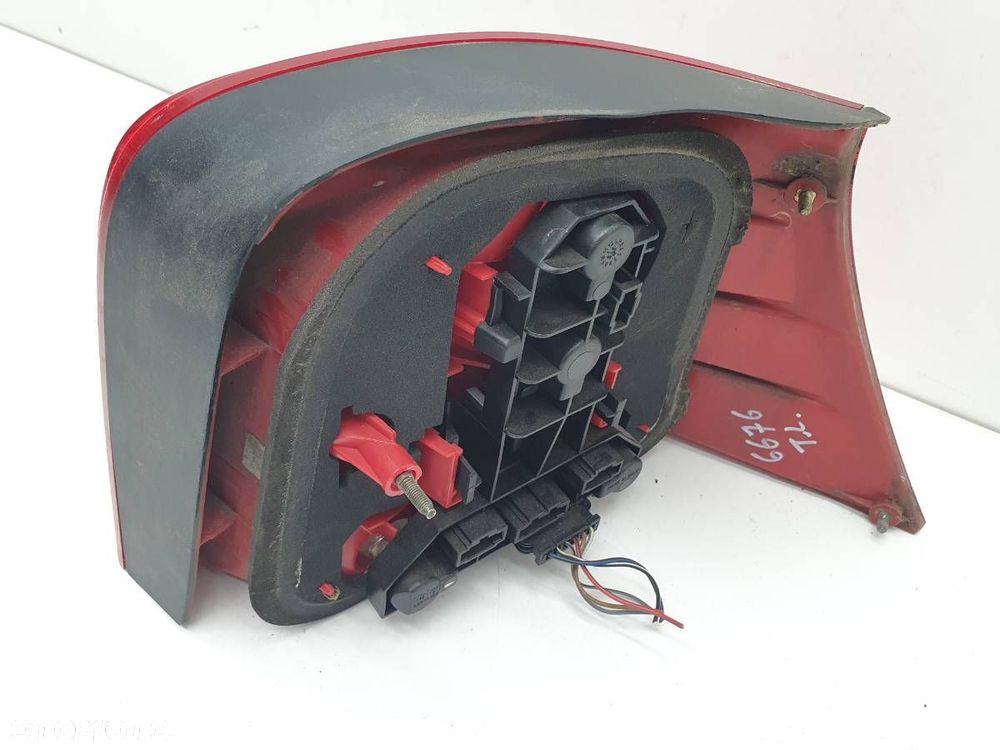 LAMPA TYŁ TYLNA LEWA W BŁOTNIK VW GOLF IV EU 1J6945095Q - 3