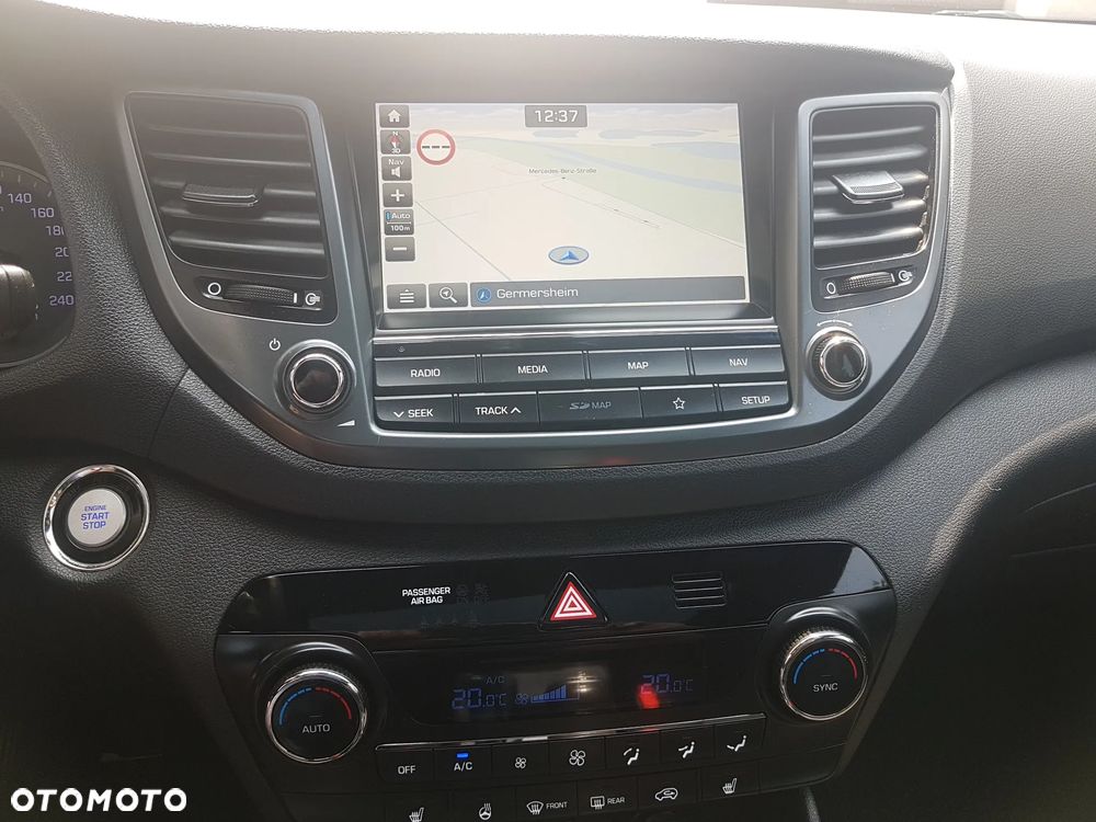 Hyundai Tucson 1.6 Turbo 2WD Passion - 12