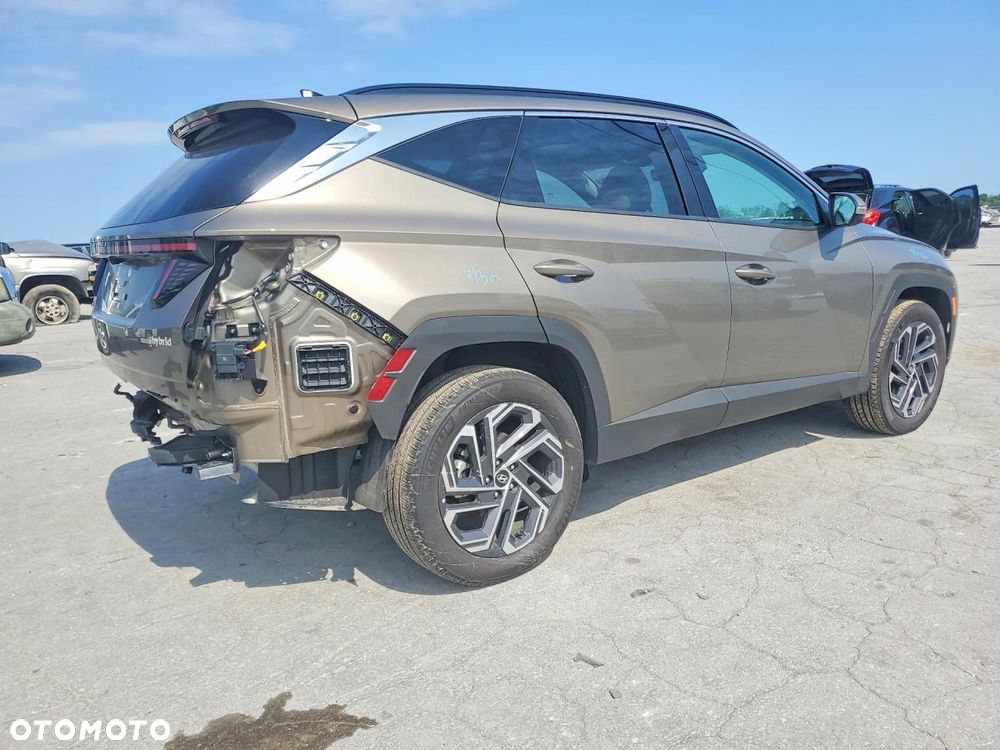 Hyundai Tucson - 5