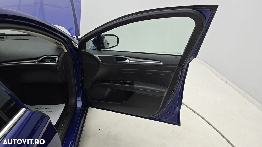 Ford Mondeo 2.0 TDCi Powershift AWD Titanium - 18