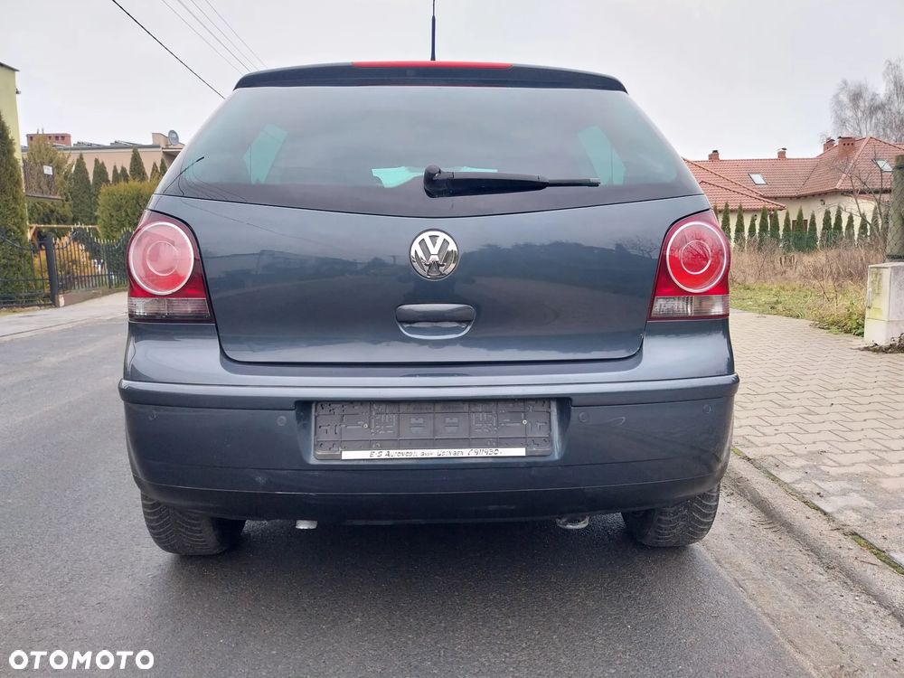 Volkswagen Polo 1.6 United - 2