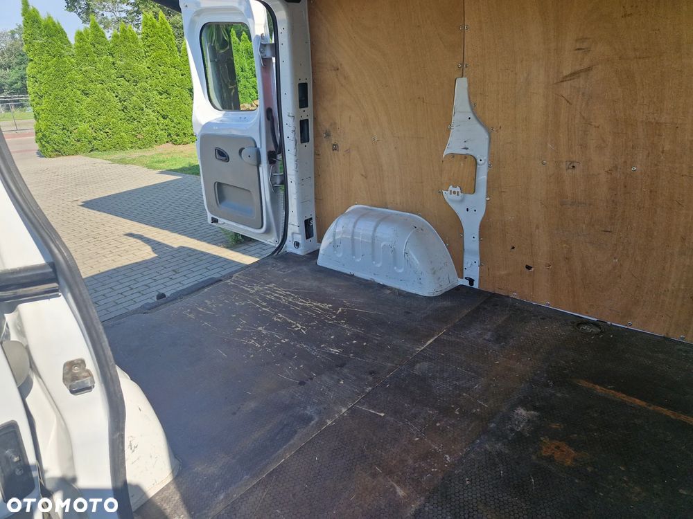 Opel Vivaro - 2