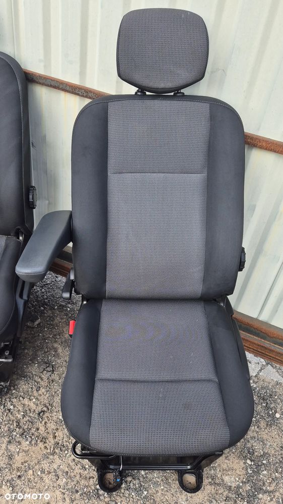 Fotel Siedzenie Lewe Kierowcy z Podłokietnikiem Renault Master III IV Movano NV400 2010- - 3