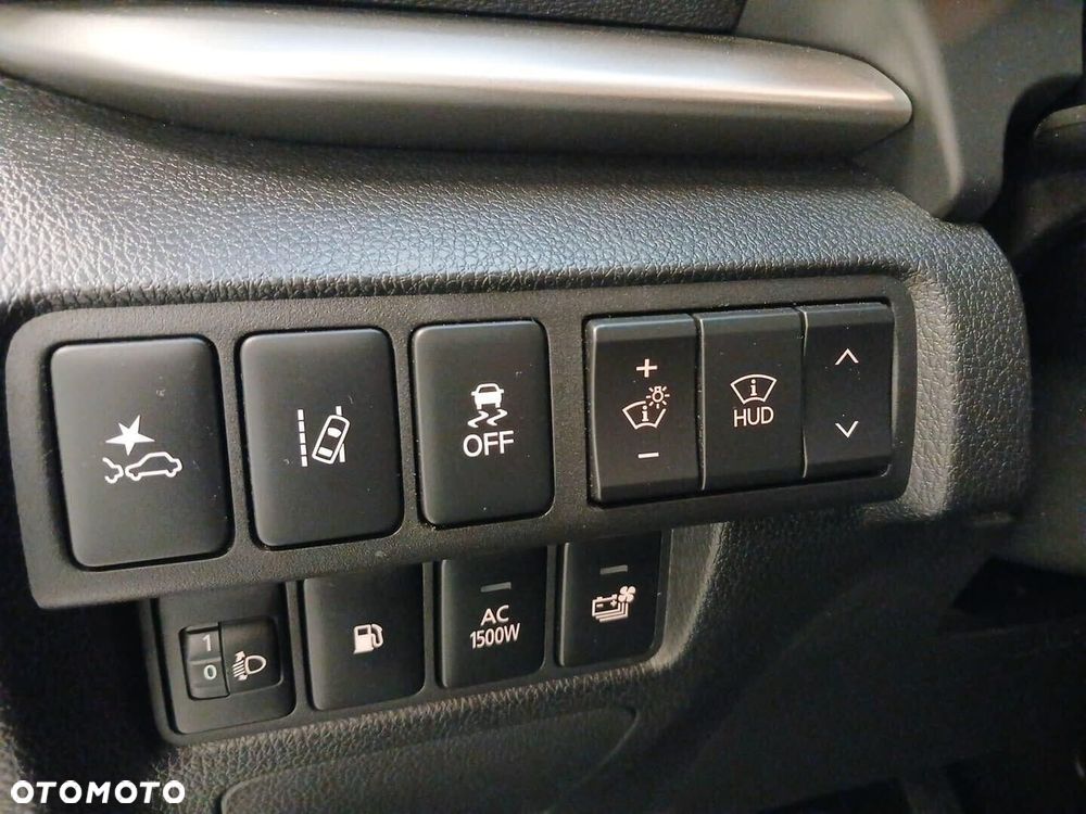 Mitsubishi Eclipse Cross - 34