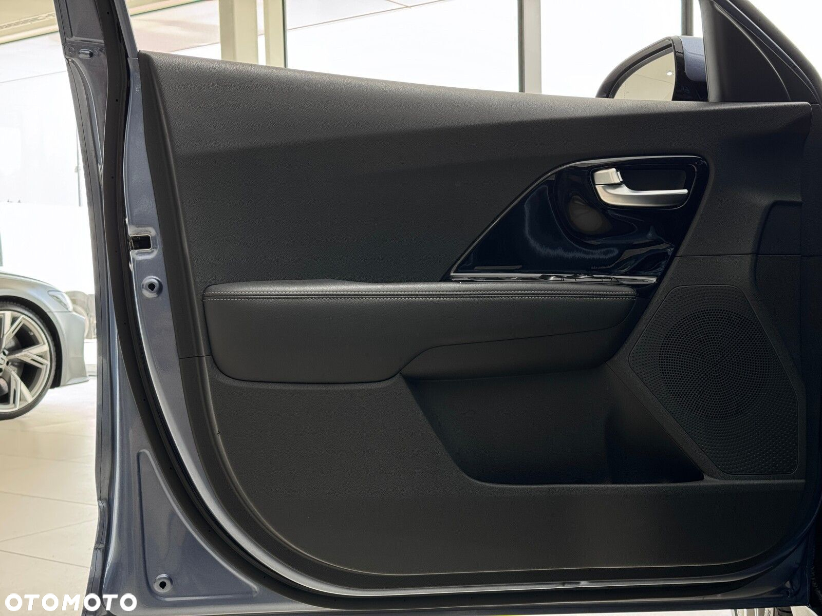 Kia Niro - 12