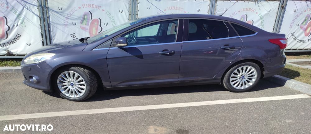 Ford Focus - 4
