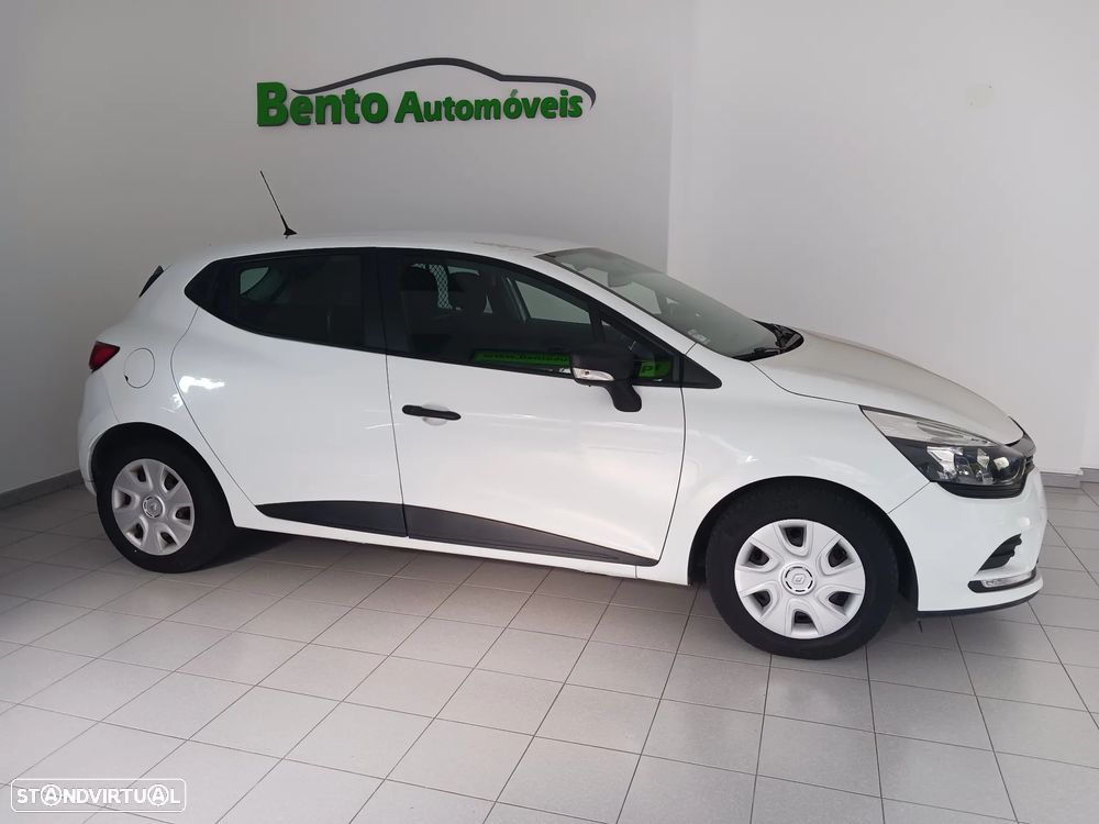 Renault Clio 1.5 DCi Van Iva Dedutível - 2