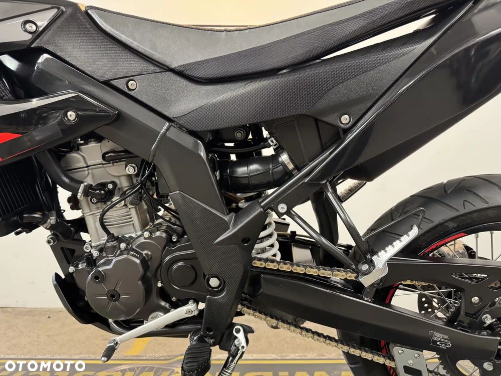 Aprilia SX - 24