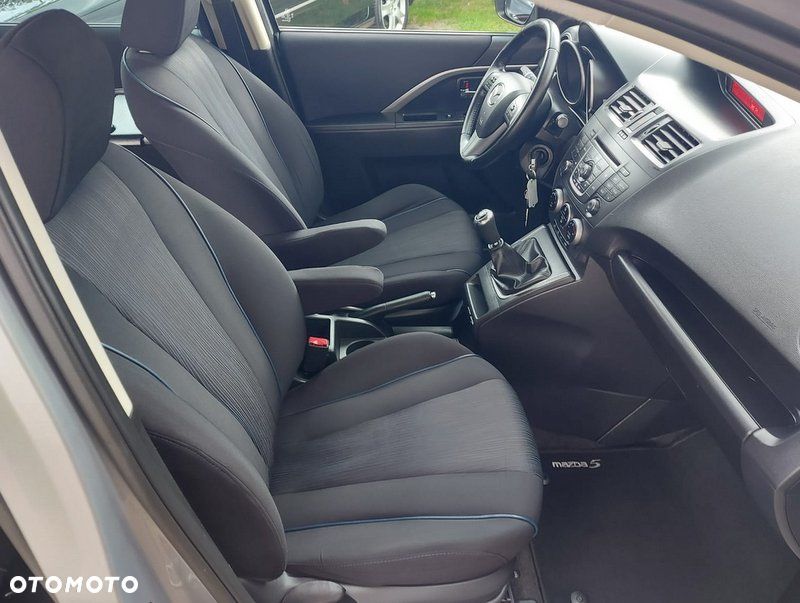 Mazda 5 - 32