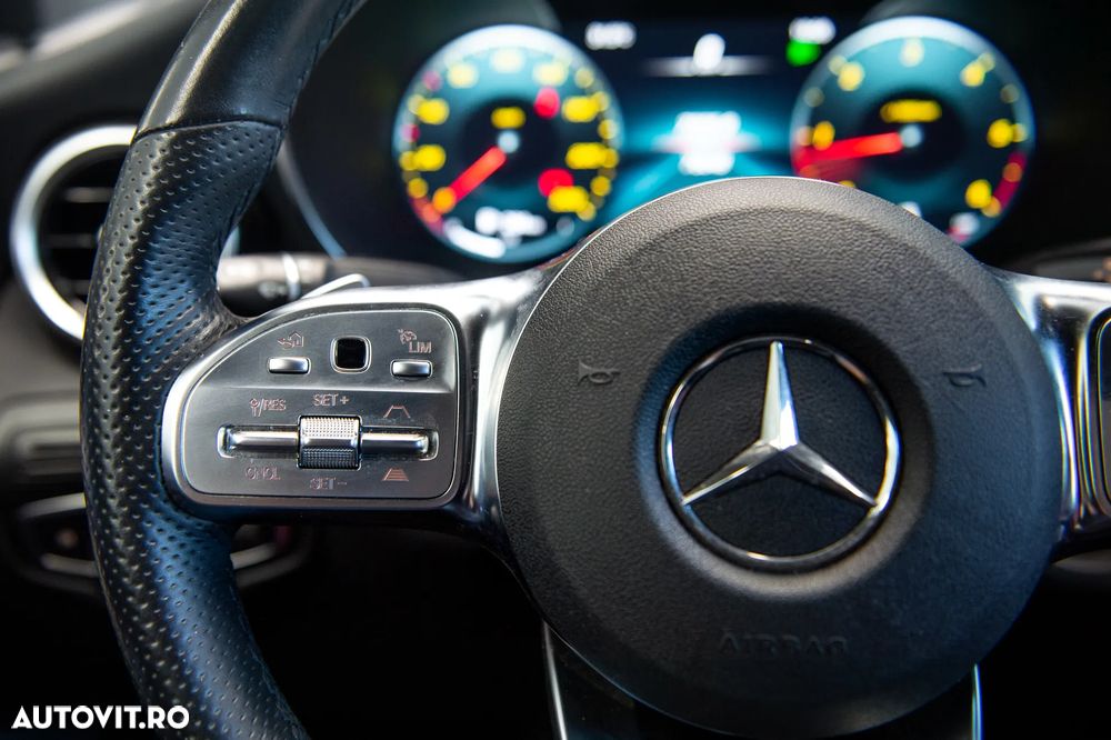 Mercedes-Benz GLC Coupe 220 d 4Matic 9G-TRONIC AMG Line - 18