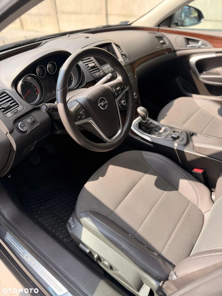 Opel Insignia 2.0 T Cosmo 4x4 - 6