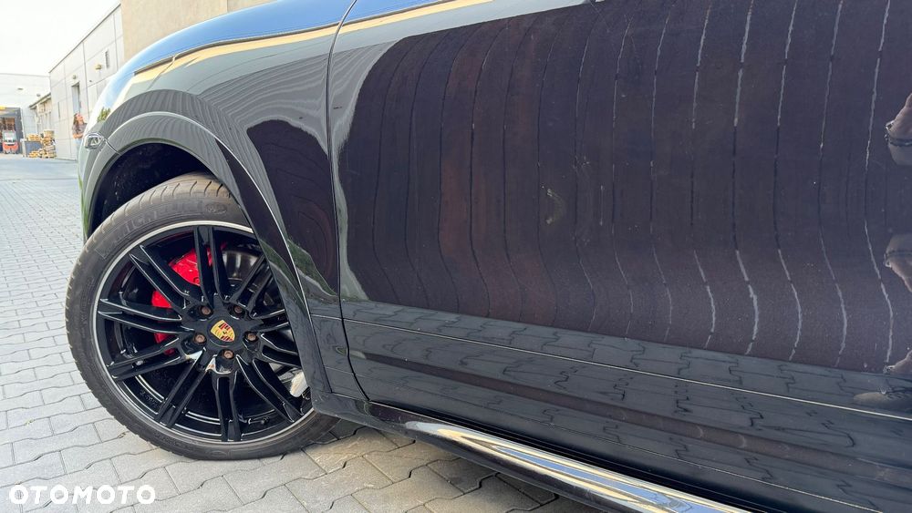 Porsche Cayenne - 23