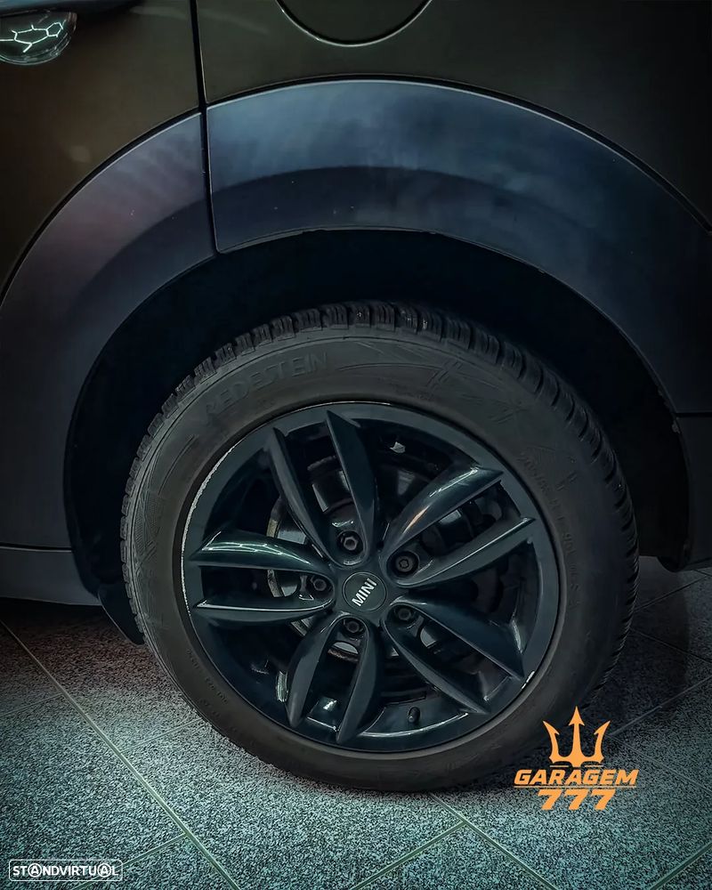 MINI Countryman Cooper D - 16