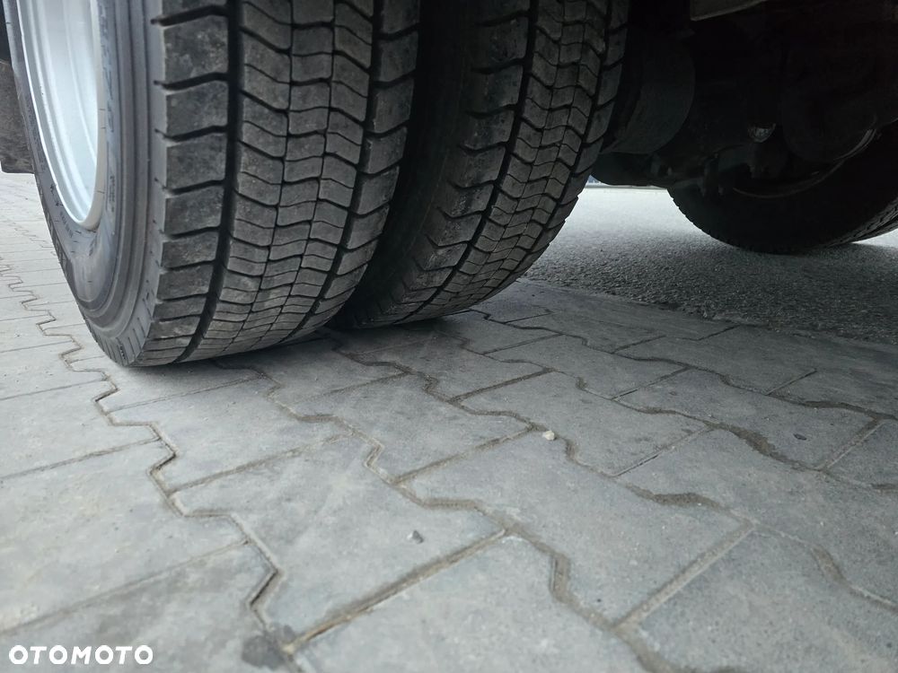 Mercedes-Benz Atego/Wywrotka/Manual/Blokada mostu - 6