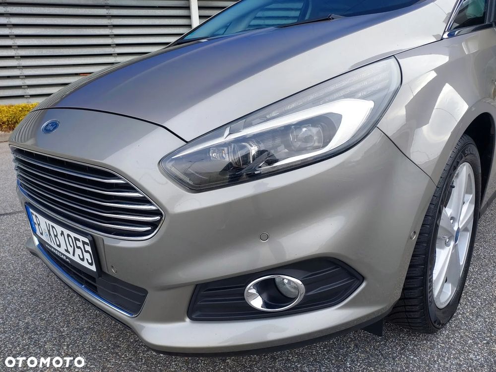 Ford S-Max 2.0 TDCi Titanium PowerShift - 13