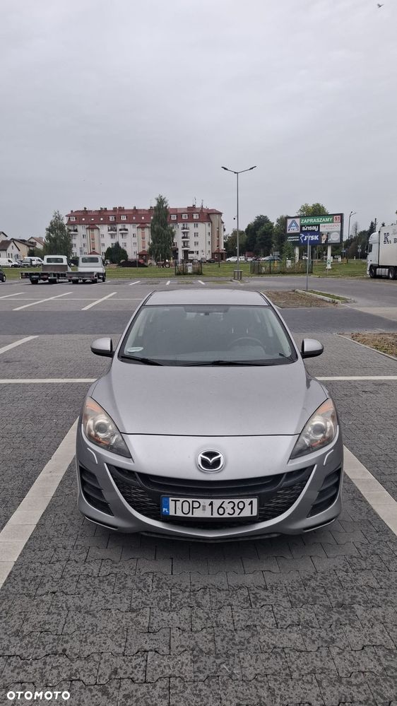 Mazda 3 - 5
