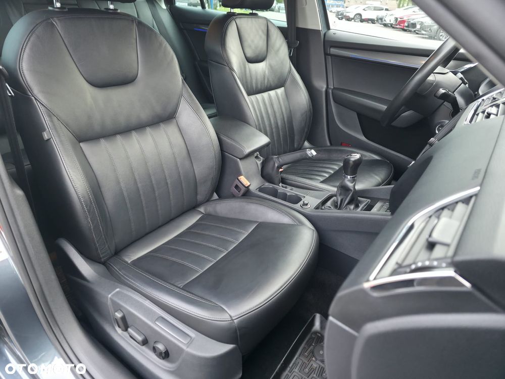 Skoda Octavia 1.6 TDI Soleil - 36