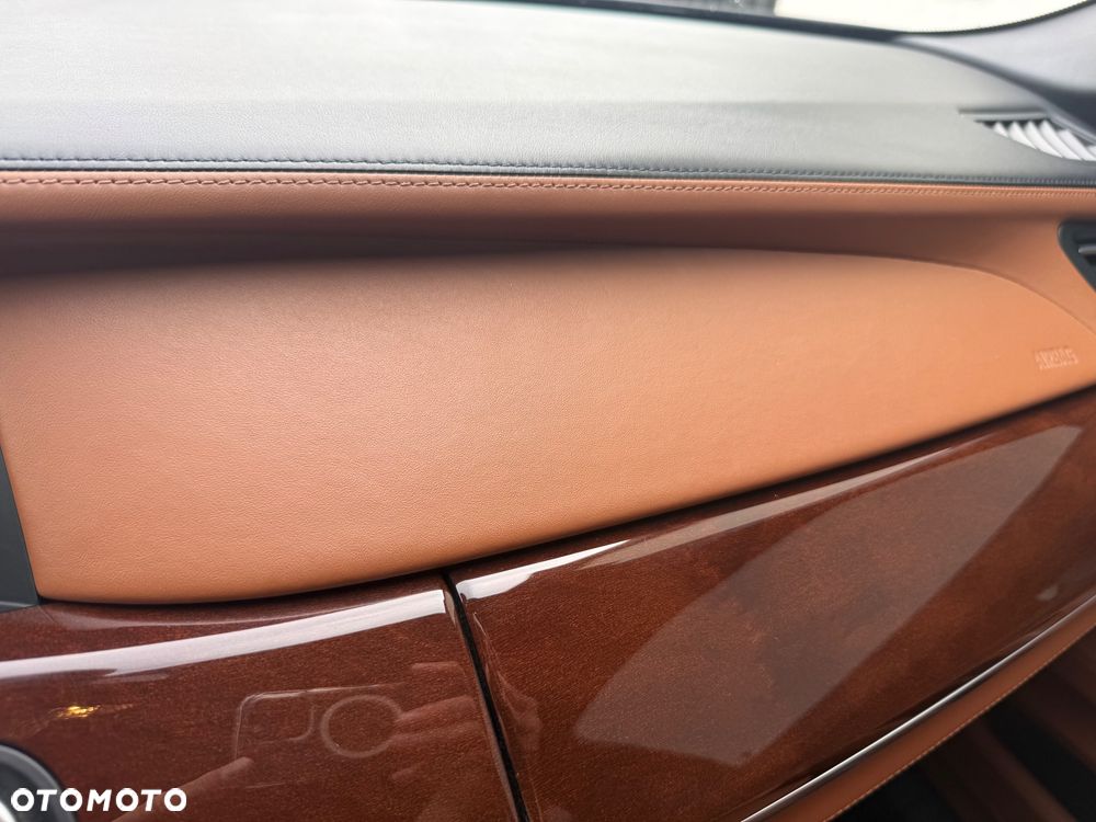 BMW Seria 7 760i - 20