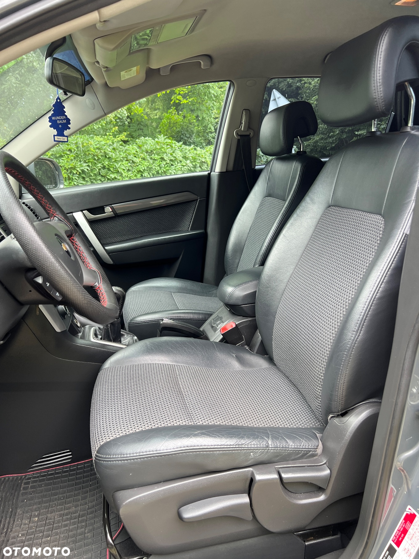 Chevrolet Captiva 2.0 d LS - 13