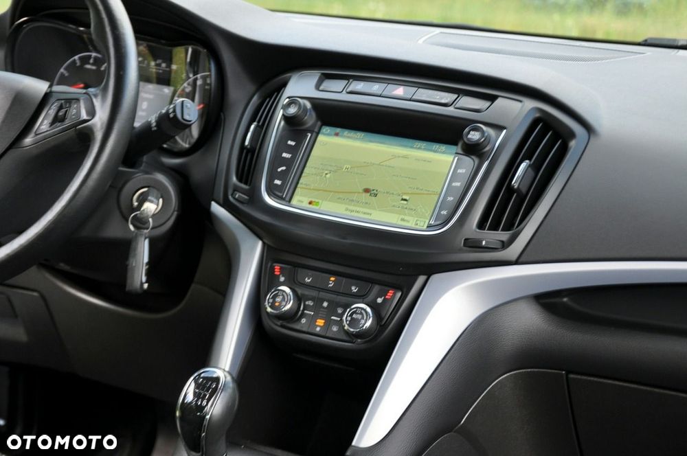 Opel Zafira - 27