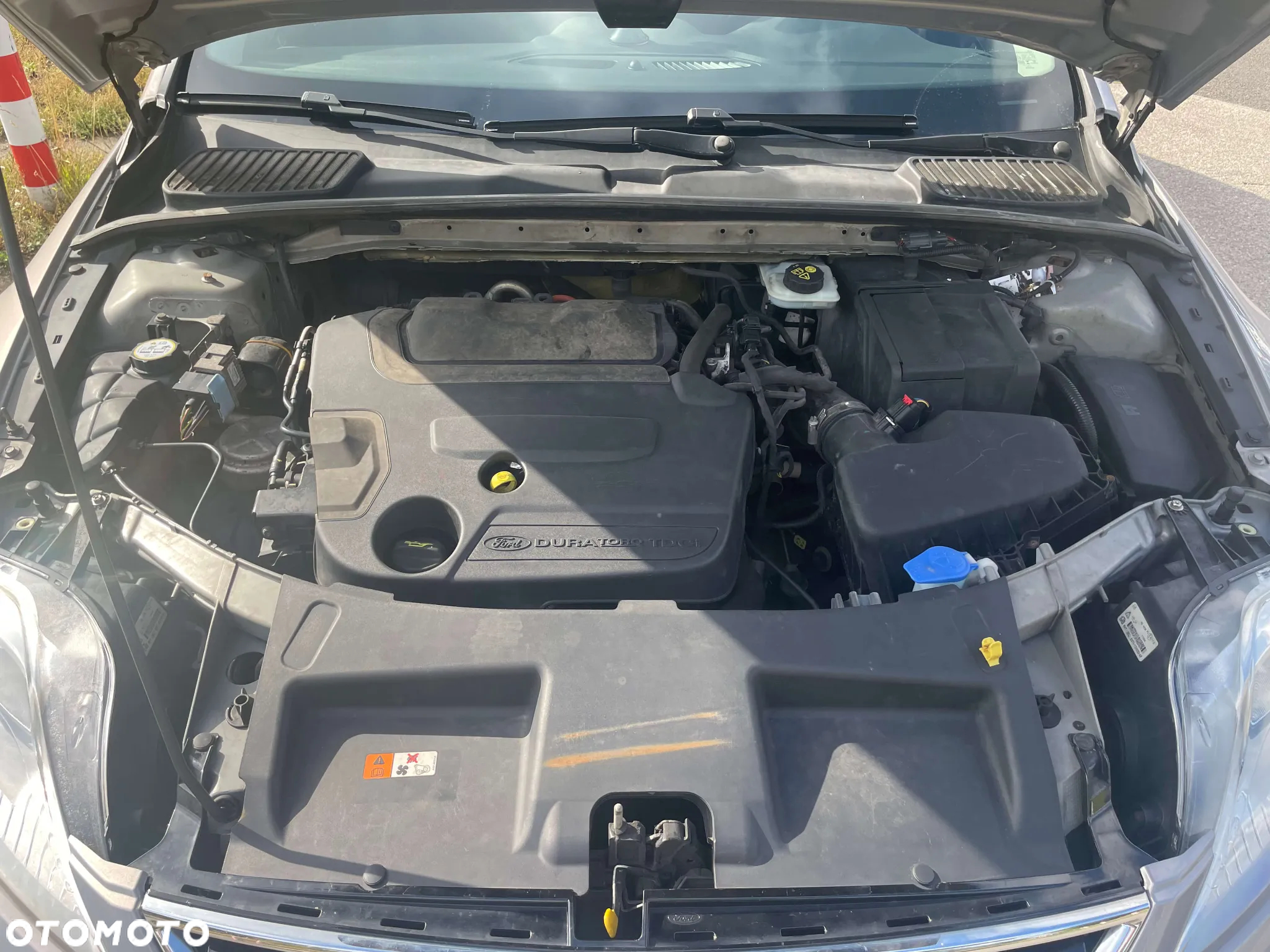 Ford Mondeo - 8