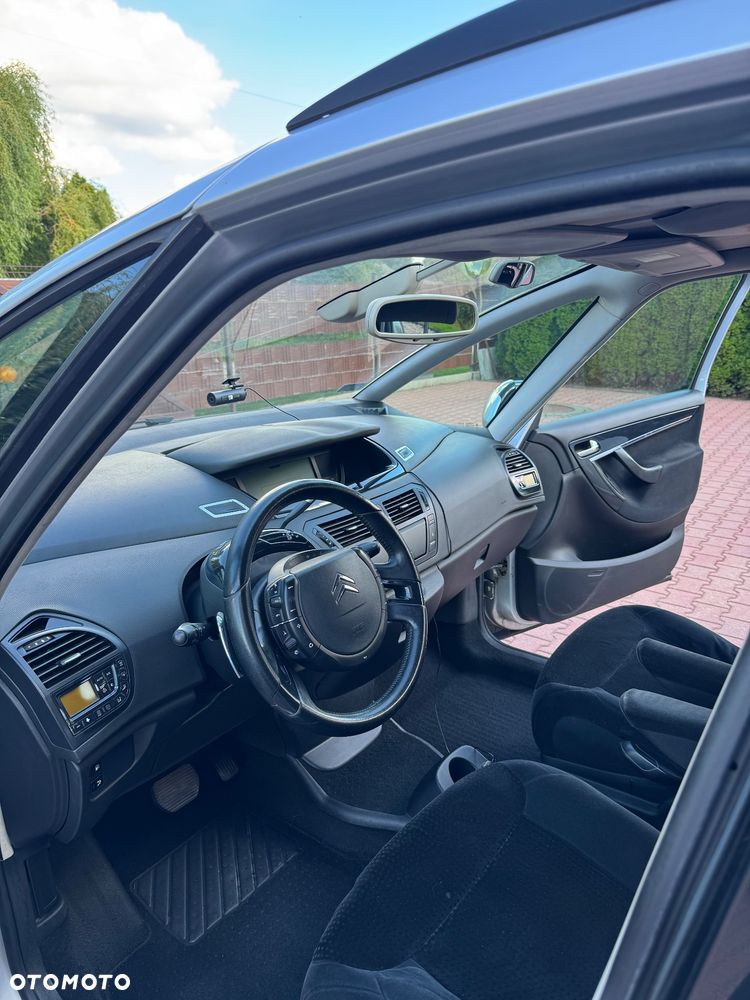 Citroën C4 Grand Picasso 2.0 HDi Impress Exclusive - 17