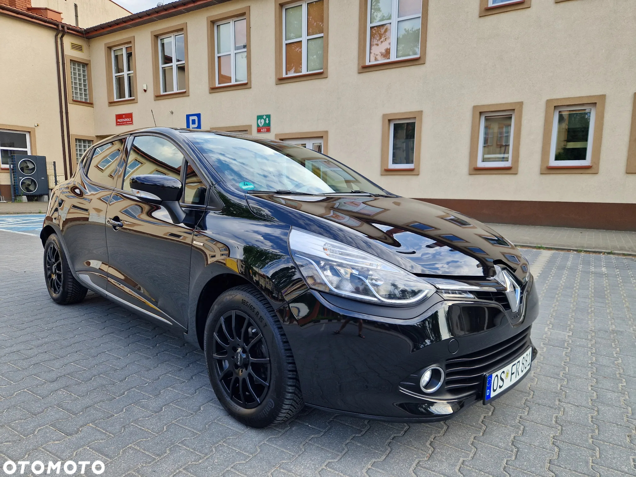 Renault Clio 1.2 16V Limited EU6 - 19