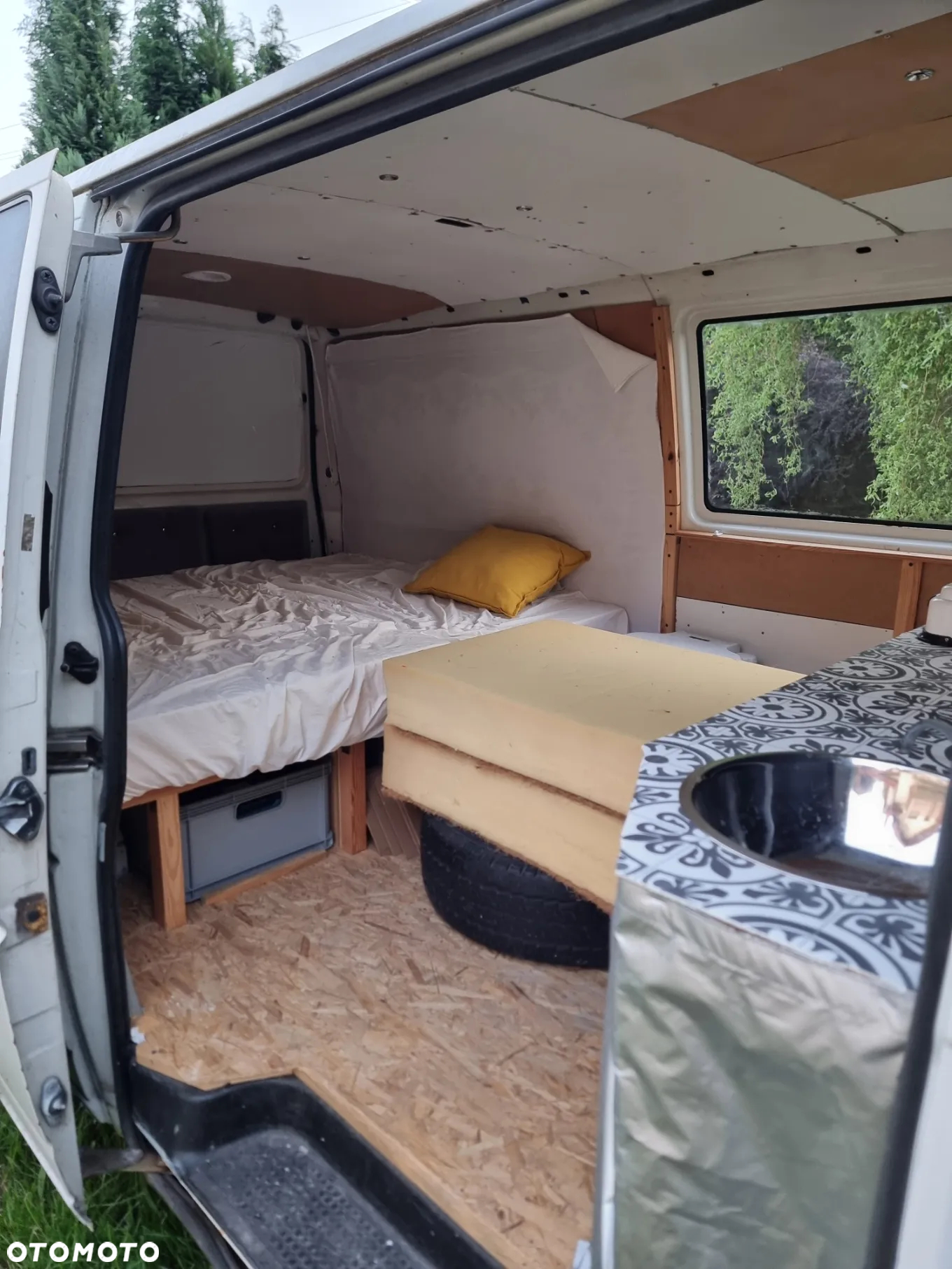 Volkswagen Transporter - 8